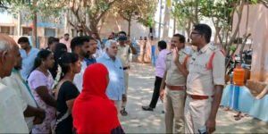 నక్కబండలో అసాంఘిక కార్యక్రమాలకు చెక్‌