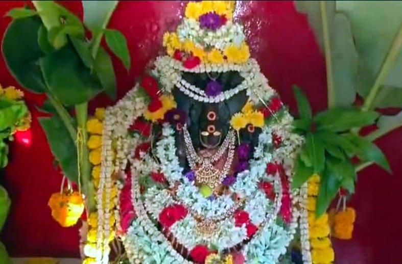 యల్లమ్మ విగ్రహం ప్రతిష్ఠాపన