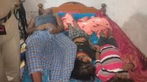 ద్విచక్రవాహనం నుండి వచ్చే కార్బన్ మోనాక్సైడ్ పీల్చి ఊపిరాడక ఒకే ఇంటిలో నలుగురు మృతి