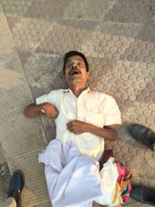 కృష్ణా నది పుష్కర ఘాట్ సమీపంలో ఒక వ్యక్తి మృతి