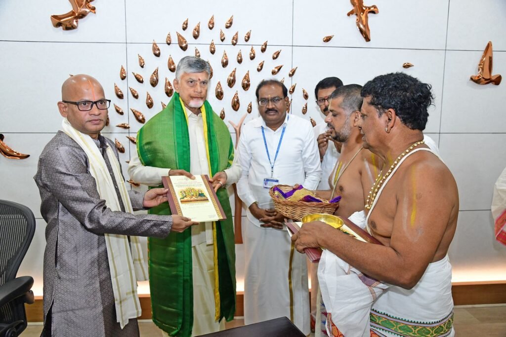 ఒంటిమిట్ట రాములవారి కల్యాణానికి రాష్ట్ర గవర్నరు, రాష్ట్ర ముఖ్యమంత్రికి ఆహ్వానం