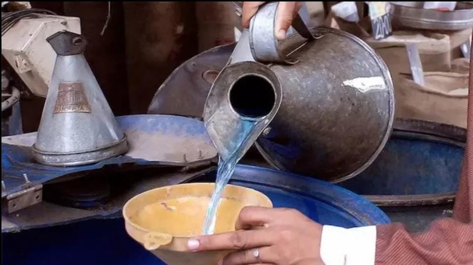 ఏపీలో రేషన్ షాపుల్లో మళ్ళీ కిరోసిన్ పంపిణీ