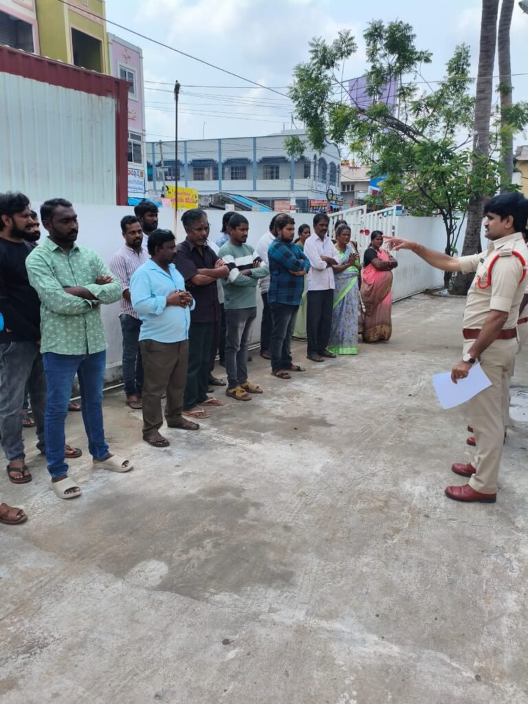 ఇబ్రహీంపట్నం లో రౌడీషీటర్లకు కౌన్సిలింగ్