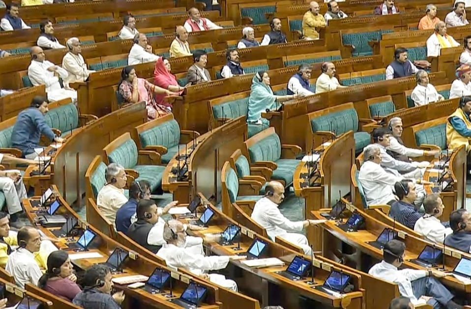 దేశంలో నియోజకవర్గాల పునర్విభజన.. తెలుగు రాష్ట్రాల్లో పెరగనున్న సీట్లు