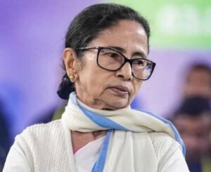 CM మమతా బెనర్జీ రాజీనామా