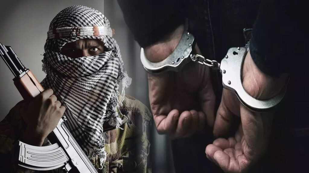 విజయవాడ ఉగ్ర లింకుల కేసు.. విస్తుపోయే నిజాలు.. హైదరాబాద్‌లో ఒకరి అరెస్ట్‌