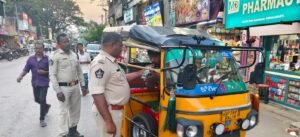 తిరుపతిలో రోడ్డు ప్రమాదాల నియంత్రణకు ట్రాఫిక్ పోలీసుల కఠిన చర్యలు.