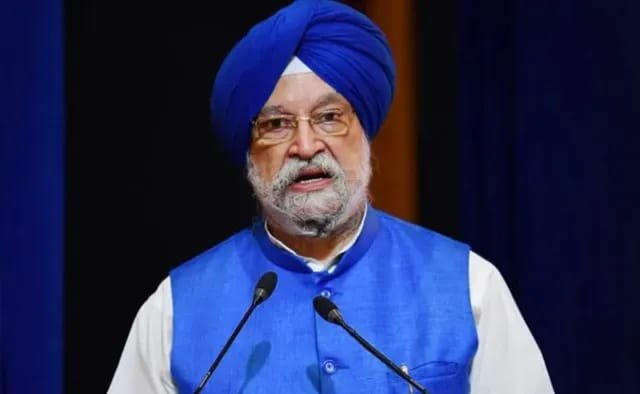 దేశంలో లాక్‌డౌన్ వార్తలు.. కేంద్ర మంత్రి క్లారిటీ