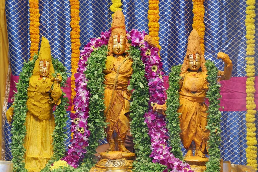 ధ్వజారోహణంతో వైభవంగా శ్రీ కోదండరామస్వామి శ్రీరామనవమి బ్రహ్మోత్సవాలు ప్రారంభం