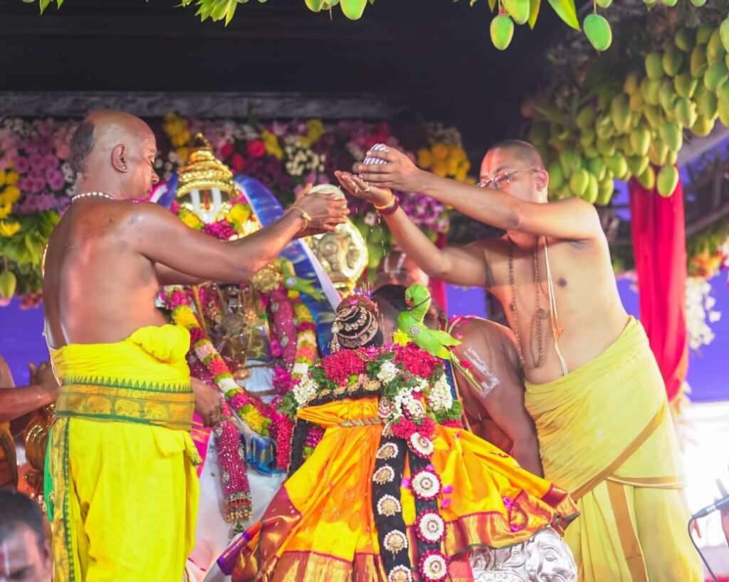 భద్రాచలంలో ఆద్యంతం వైభవోపేతంగా శ్రీ సీతారాముల కళ్యాణ వేడుక