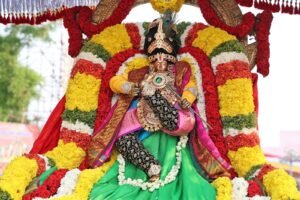 వటపత్రశాయి అలంకారంలో జనహిత రాముడు వైభవం