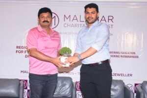 విద్యతోనే ఉన్నత శిఖరాలకు చేరుకోవచ్చును