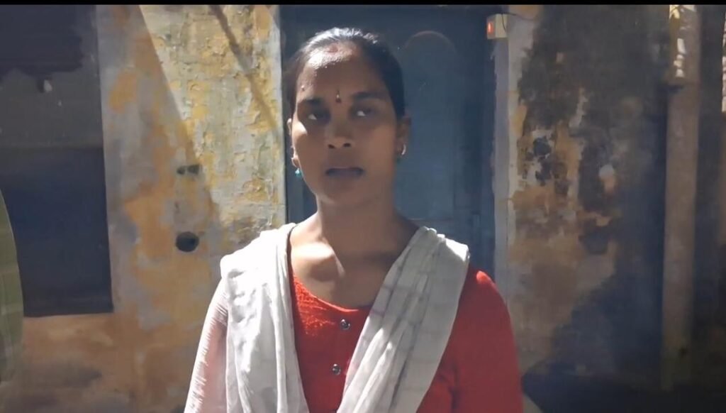 ఉద్యోగం ఇస్తామంటు రూ.10 లక్షల నగదు స్వాహా