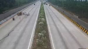 శ్రీకాకుళం జిల్లాలో ఘోర రోడ్డు ప్రమాదం