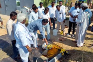 రూ.10 లక్షలతో సిమెంటురోడ్డు పనులు ప్రారంభం