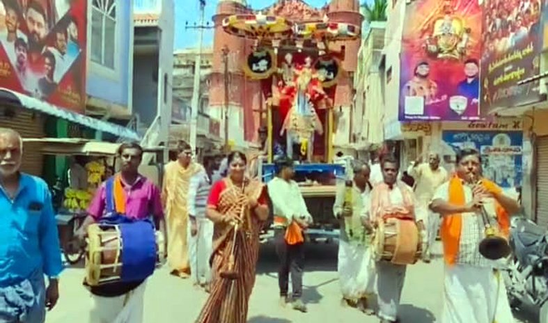 హంసవాహనంపై శ్రీ సోమేశ్వరస్వామి