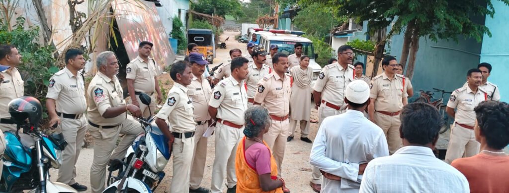 భగత్‌సింగ్‌ కాలనీలో పోలీస్‌ సోదాలు