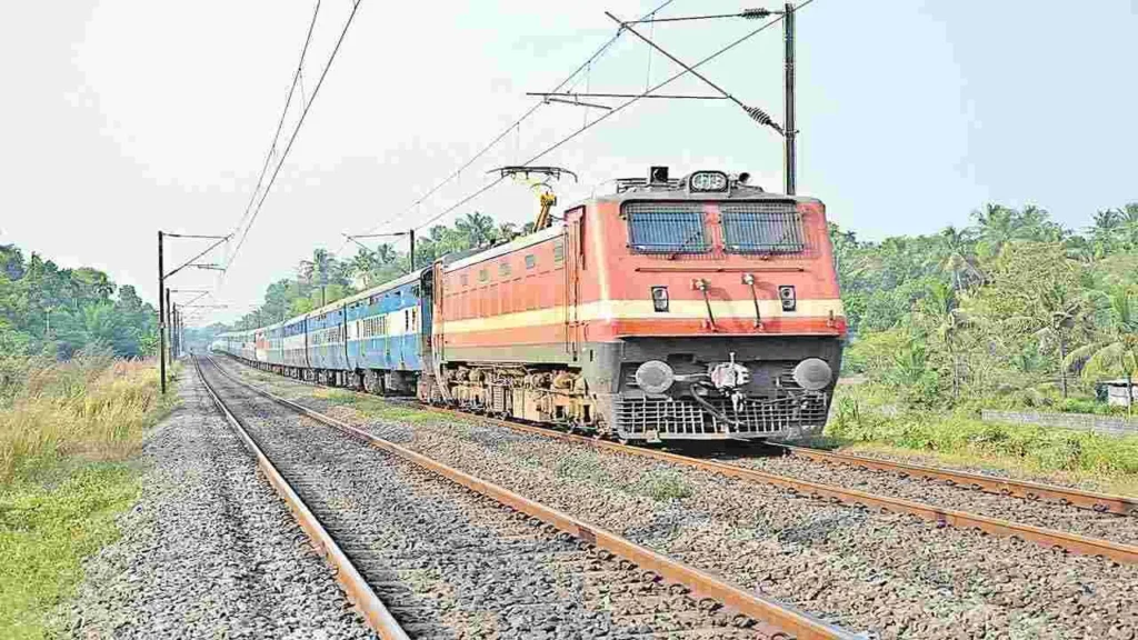 దక్షిణ కోస్తా రైల్వే జోన్‌లోకి కొత్తగా ఏడు రైల్వేస్టేషన్లు..!