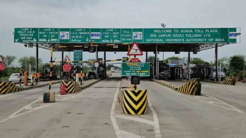 10వ తేదీ నుంచి టోల్‌ప్లాజాల వద్ద నగదు చెల్లింపులు బంద్