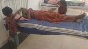 దాతలు సహాయము కోసం ఎదురుచూపు