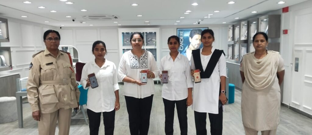 మహిళల భద్రతపై శక్తి టీం విస్తృత అవగాహన కార్యక్రమాలు.