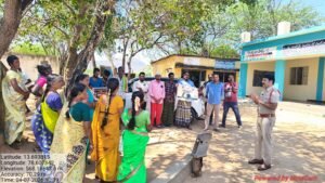 సైబర్ మోసాల పట్ల అప్రమత్తంగా ఉండాలి