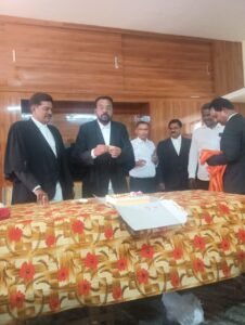 న్యాయవాదుల సమస్యలు పరిష్కరిస్తాం