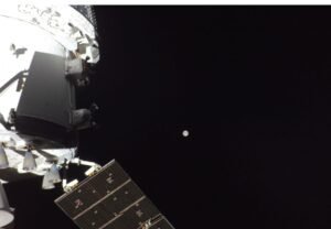 చందమామ చాటున ఆర్టెమిస్…