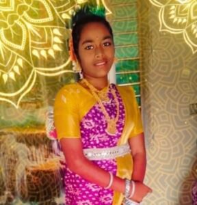 పాముకాటుతో బాలిక దుర్మ‌ర‌ణం