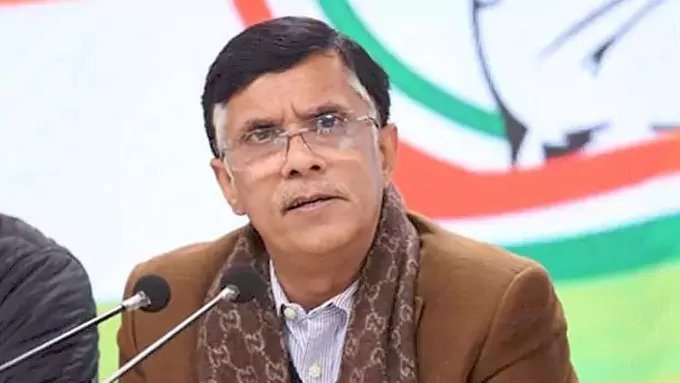 పవన్‌ ఖేరాకు ముందస్తు బెయిల్‌