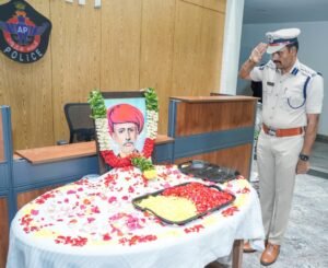 మహాత్మా జ్యోతిరావు పూలేకు  ఘన నివాళులు.