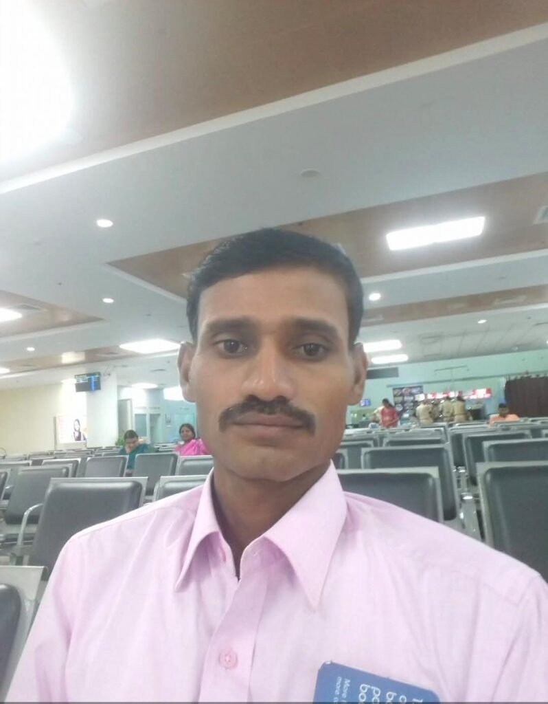 వ్యవసాయ నష్టంతో రైతు ఆత్మహత్య