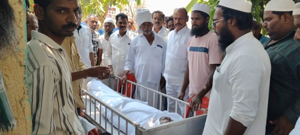 అనారోగ్యంతో సయ్యద్ బాషా మృతి