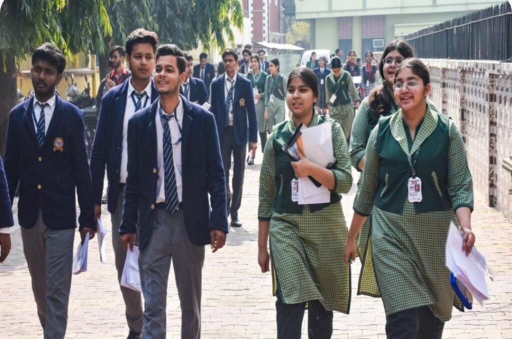 CBSE ఫలితాలు విడుదల.. 93.70 శాతం ఉత్తీర్ణత