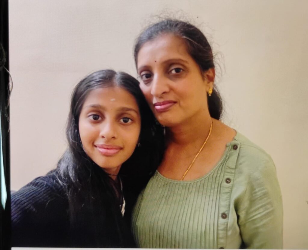 కుమార్తెను చంపి.. తాను ఆత్మహత్య చేసుకున్న తల్లి