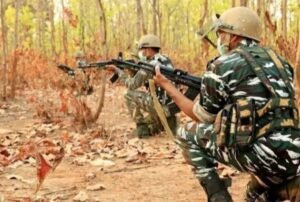 జార్ఖండ్ అడవుల్లో భీకర ఎదురుకాల్పులు