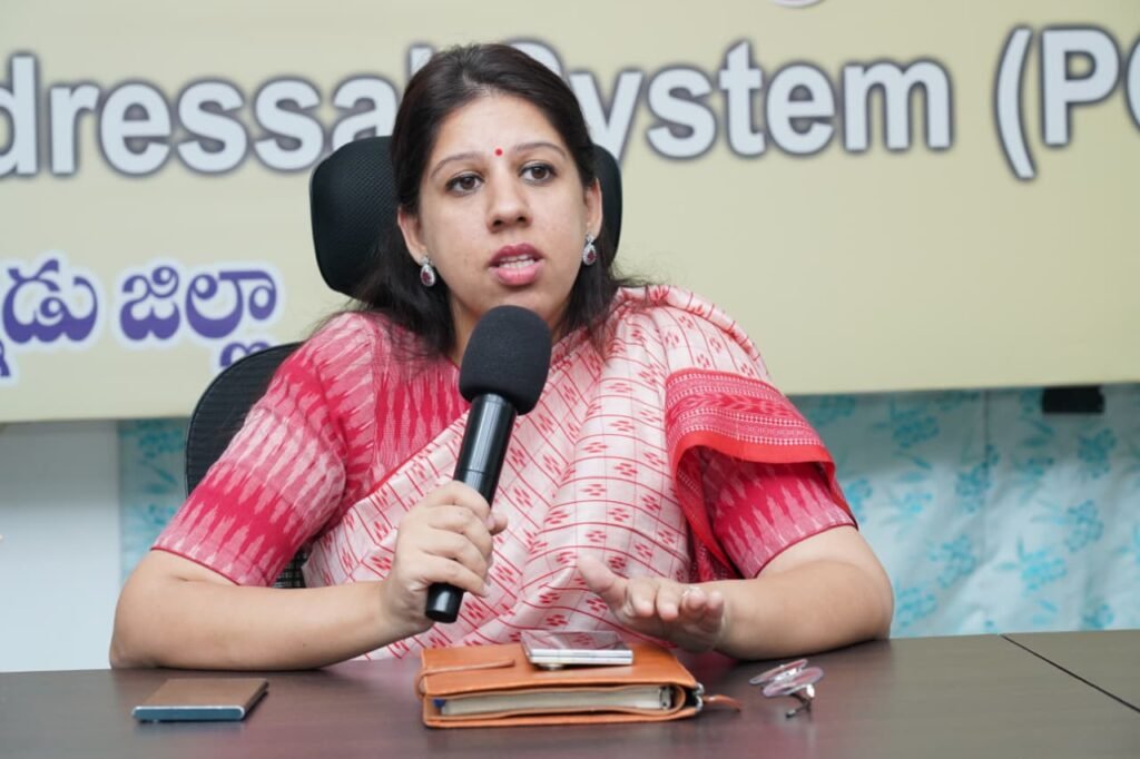 శుక్లా “జలధారా–జలహారతి” కార్యక్రమం