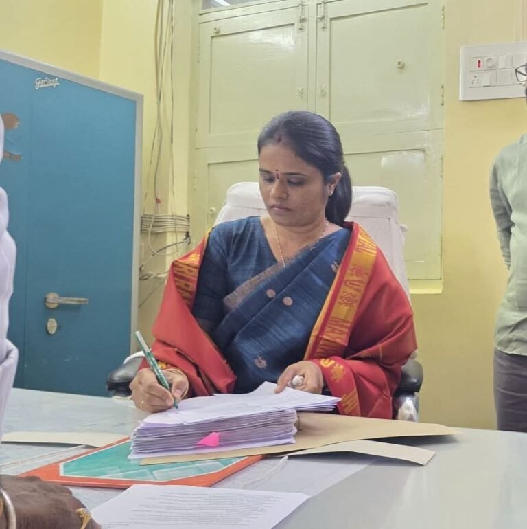 నరసరావుపేట మునిసిపల్ కమిషనర్‌గా రమ్య కీర్తన బాధ్యతలు స్వీకరణ…