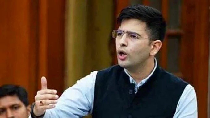 BJPలో చేరిన రాఘవ్‌ చడ్డా