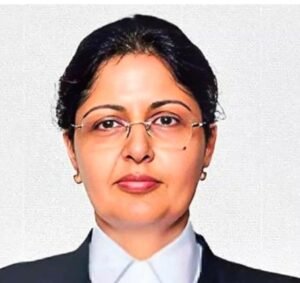 ఏపీ హైకోర్టు న్యాయమూర్తిగా జస్టిస్ లీసా గిల్ ప్రమాణం