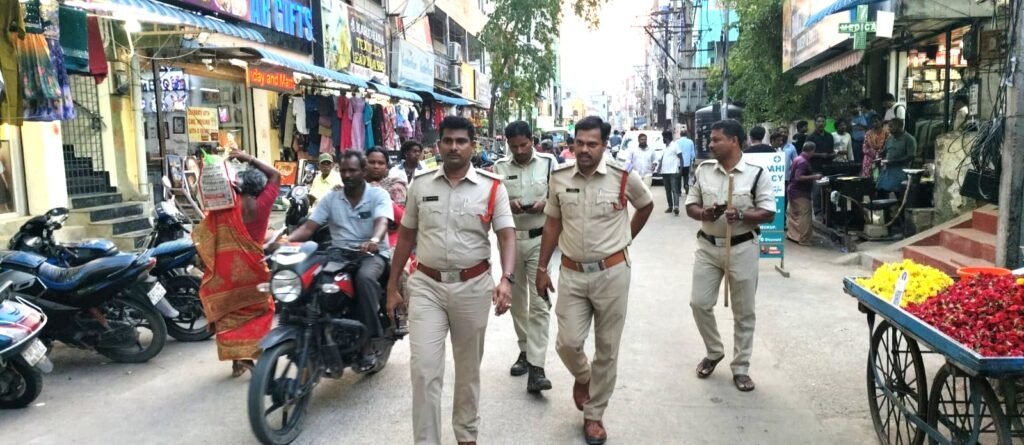 జిల్లా వ్యాప్తంగా విజిబుల్ పోలీసింగ్ బలోపేతం.