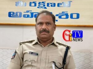 ఫలితం ఏదైనా బిడ్డలను అక్కున చేర్చుకోండి