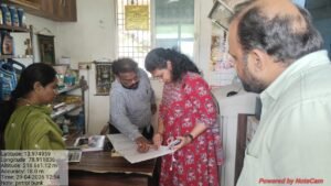 సుండుపల్లి లో పెట్రోల్ బంక్‌ను తనిఖీ చేసిన సబ్ కలెక్టర్ భావన