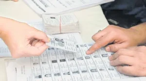 ఓటర్ల జాబితాపై సమీక్ష