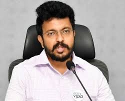 గుంటూరు జిల్లా నూతన కలెక్టర్‌గా సాయికాంత్ వర్మ.