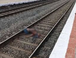 చంద్రగిరిలో రైలు పట్టాలపై సుండుపల్లి యువకుడి మృతదేహం