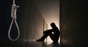 ఒంటరితనం భరించలేక యువకుడు ఆత్మహత్య