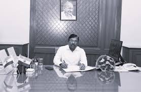 తమిళనాడు సీఎస్ బదిలీ..