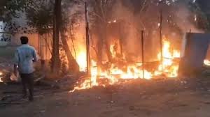 తూర్పుగోదావ‌రి జిల్లాలో భారీ అగ్ని ప్ర‌మాదం