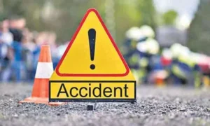 మదనపల్లె బైపాస్ లో రోడ్డు ప్రమాదం: వ్యక్తి స్పాట్ డెడ్